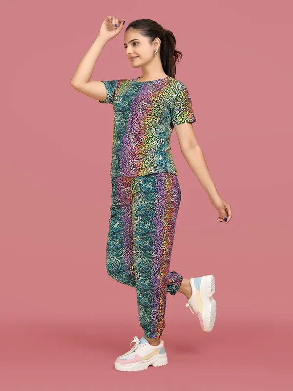 Rainbow_Printed_Elastane_T-Shirt_&_Pyjamas_Set_For_Women_|_Regular_Round_Neck_Short_Sleeve
