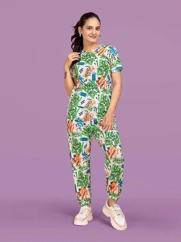 Multi_Colour_Valentino_Elastane_T-Shirt_&_Pyjamas_Set_For_Women_|_Regular_Round_Neck_Short_Sleeve