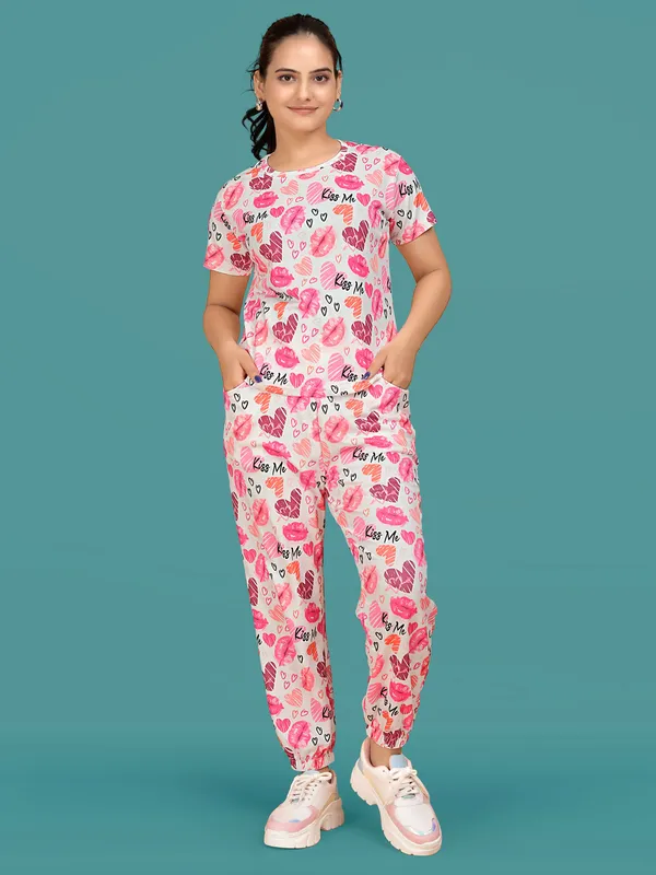 Pink_Printed_Valentino_Elastane_T-Shirt_&_Pyjamas_Set_For_Women_|_Regular_Round_Neck_Short_Sleeve