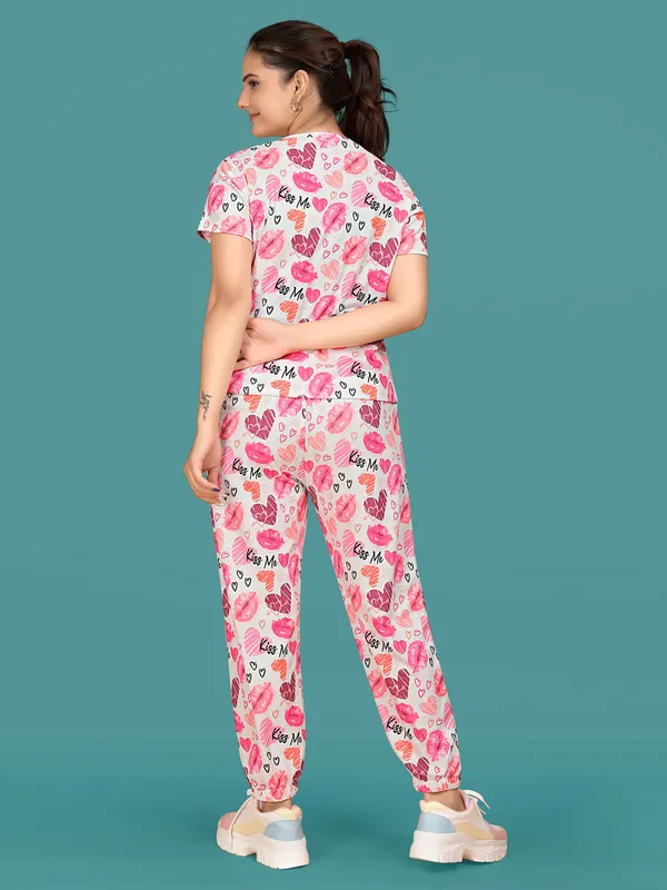 Pink_Printed_Valentino_Elastane_T-Shirt_&_Pyjamas_Set_For_Women_|_Regular_Round_Neck_Short_Sleeve