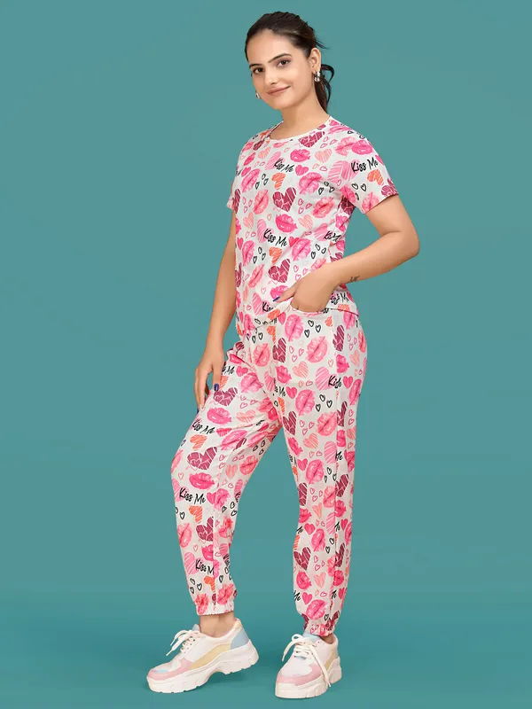 Pink_Printed_Valentino_Elastane_T-Shirt_&_Pyjamas_Set_For_Women_|_Regular_Round_Neck_Short_Sleeve