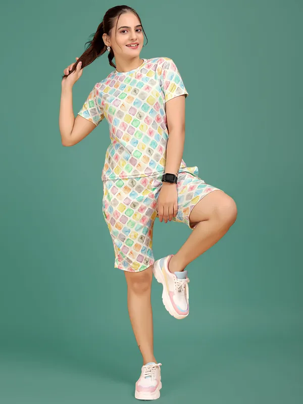 White_Printed_Elastane_Co-ord_Set_For_Women_|_Regular_Round_Neck_Short_Sleeve