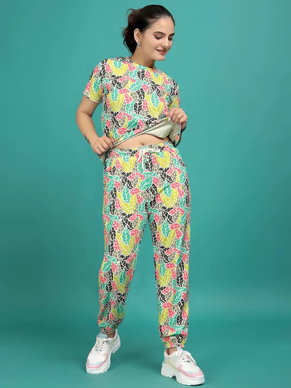 Multi_Colour_Valentino_Elastane_T-Shirt_&_Pyjamas_Set_For_Women_|_Regular_Round_Neck_Short_Sleeve
