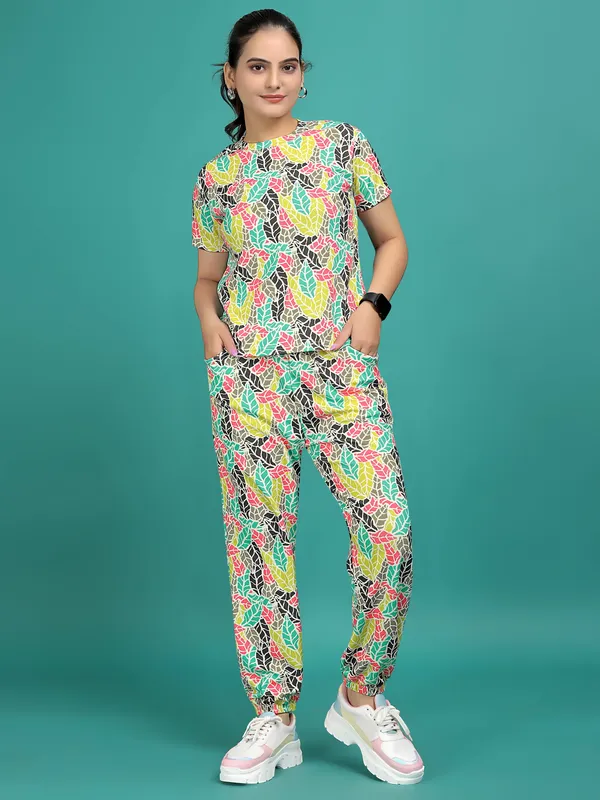 Multi_Colour_Valentino_Elastane_T-Shirt_&_Pyjamas_Set_For_Women_|_Regular_Round_Neck_Short_Sleeve