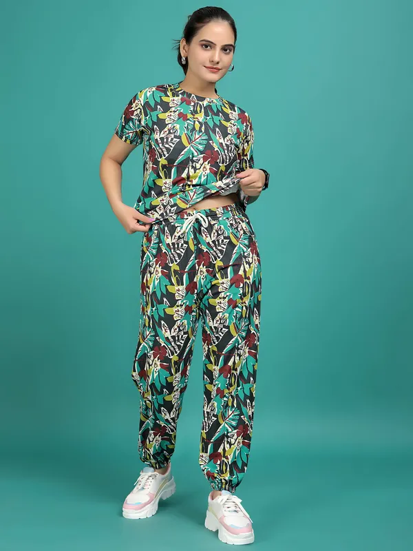 Multi_Colour_Valentino_Elastane_T-Shirt_&_Pyjamas_Set_For_Women_|_Regular_Round_Neck_Short_Sleeve