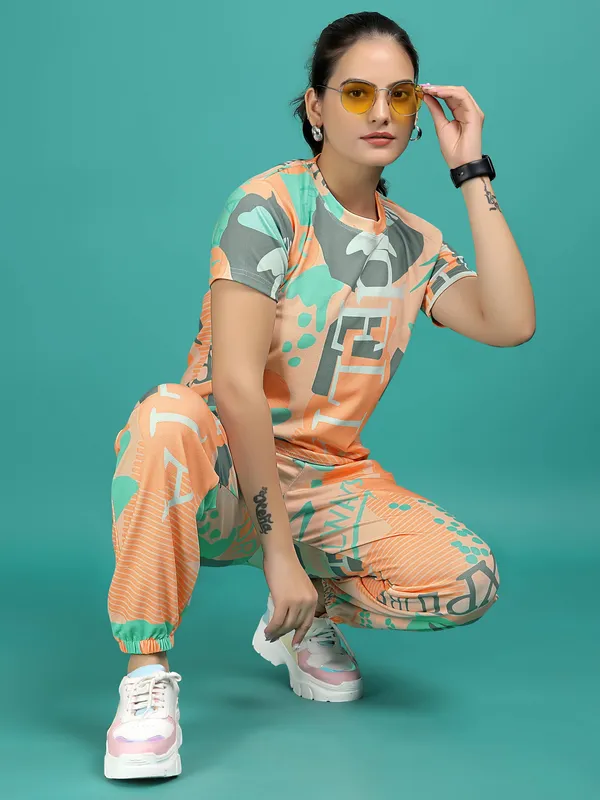 Orange_Printed_Elastane_T-Shirt_&_Pyjamas_Set_For_Women_|_Regular_Round_Neck_Short_Sleeve