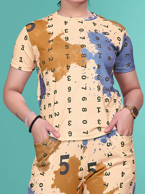 Printed_Elastane_T-Shirt_&_Pyjamas_Set_For_Women_I_Regular_Round_Neck_Short_Sleeve