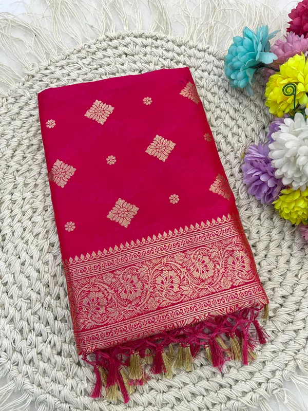 Traditional_Red_Banarasi_Silk_Saree_With_Golden_Zari_Work