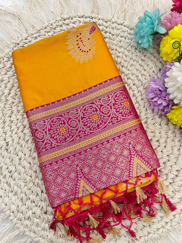 Yellow_Banarasi_Silk_Saree_With_Pink_Contrast_Border_And_Peacock_Motifs