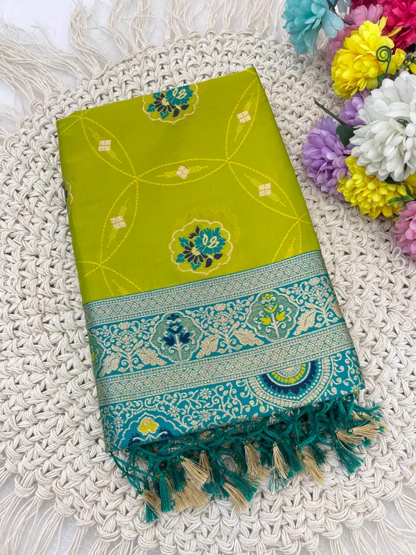 Parrot_Green_Banarasi_Silk_Saree_With_Teal_Blue_Zari_Border_And_Brocade_Pallu