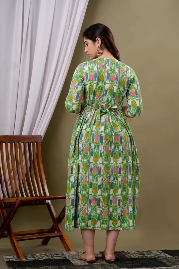 Green_Feeding_Maternity_Kurti_Parrot_Green_For_Women