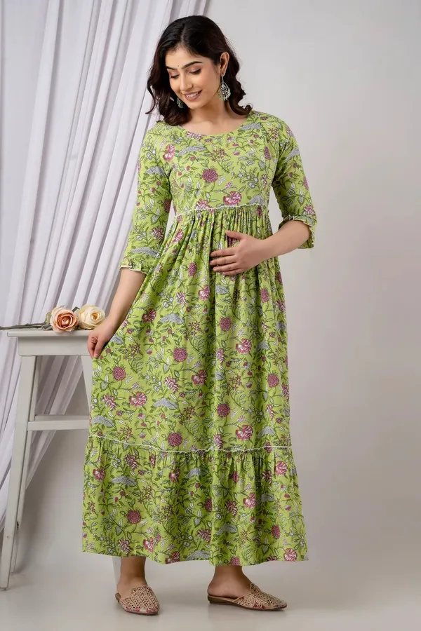 Floral_Feeding_Maternity_Kurti__For_Women