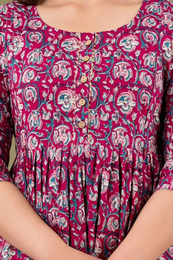 Pink_Feeding_Kurti_,_Stylish_And_Comfortable_Nursing_Wear_With_Zip__For_Women