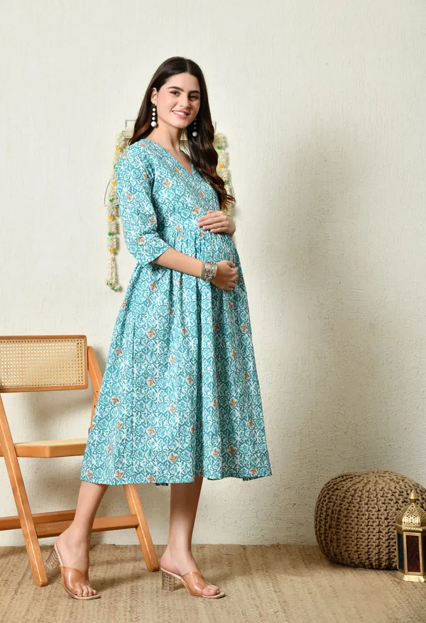 Floral_Feeding_Maternity_Kurti__For_Women