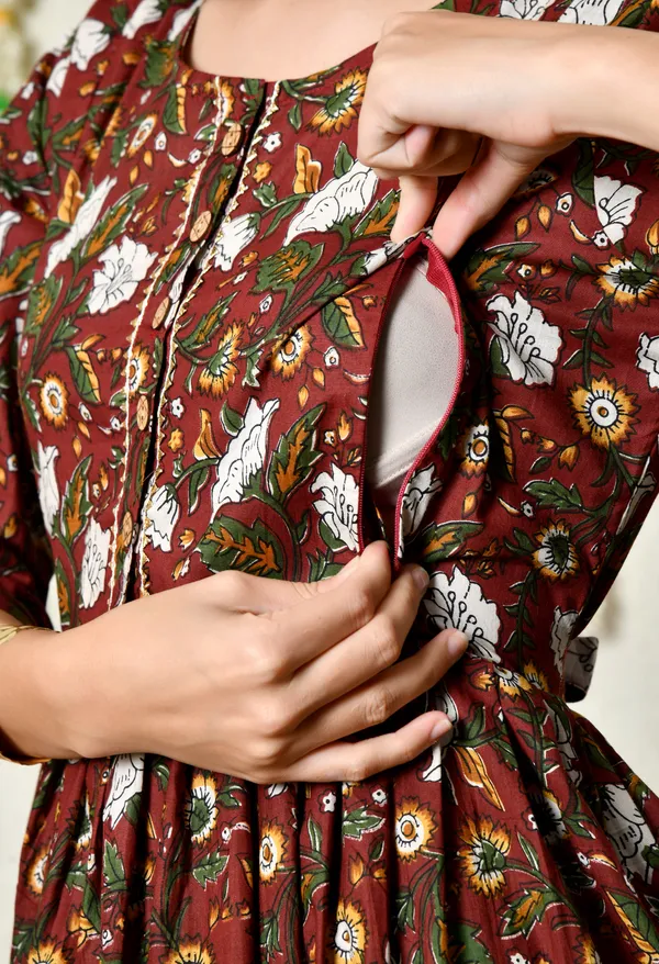 Floral_Feeding_Maternity_Kurti__For_Women