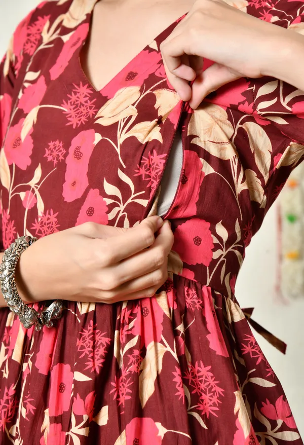 Floral_Feeding_Maternity_Kurti__For_Women