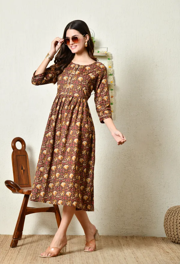 Floral_Feeding_Maternity_Kurti__For_Women