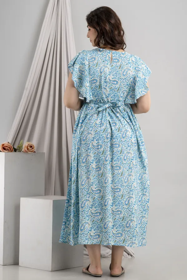 Beautiful_Maternity_Gown_For_Women