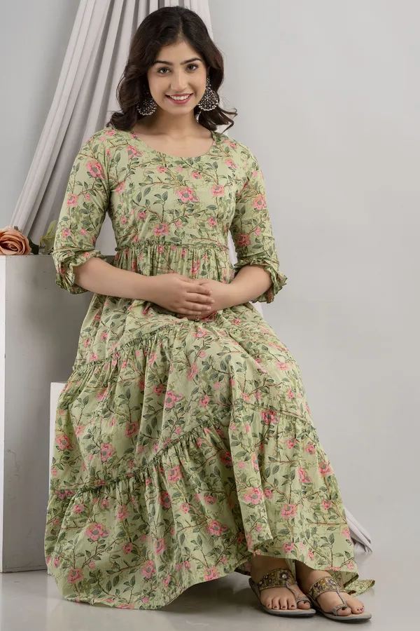 Light_Green_Beautiful_Maternity_Gown__For_Women