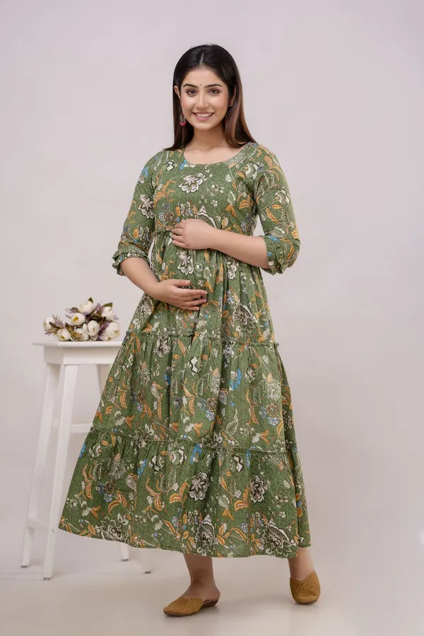 Green_Beautiful_Maternity_Gown_For_Women