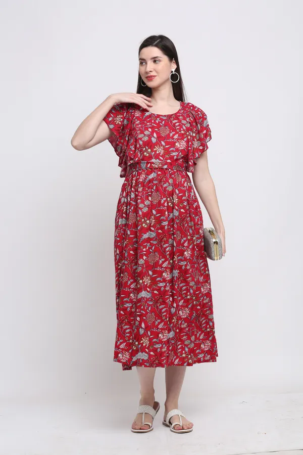 Beautiful_Maternity_Gown_For_Women