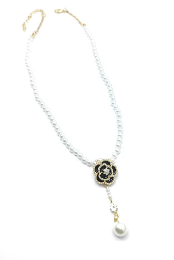 Black_Rose_pendent_pearl_chain_for_women_Girls