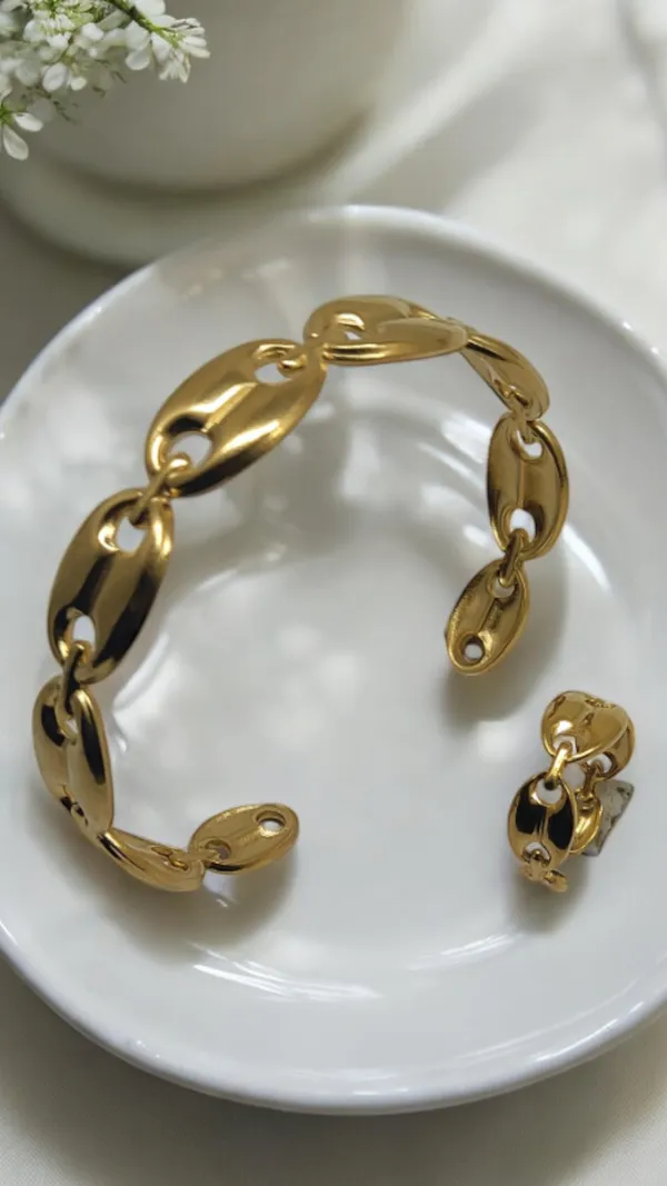 Chain_Link_Bracelet_and_Ring_Set_For_Women