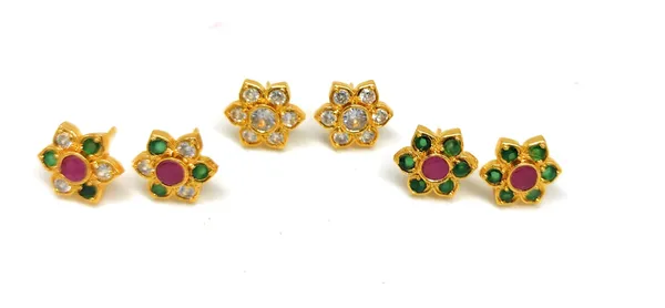 Pack_of_4_:Gold_plated_Flower_combo_earring_set_for_women