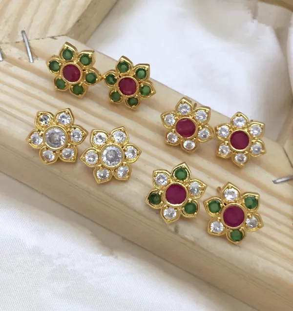 Pack_of_4_:Gold_plated_Flower_combo_earring_set_for_women