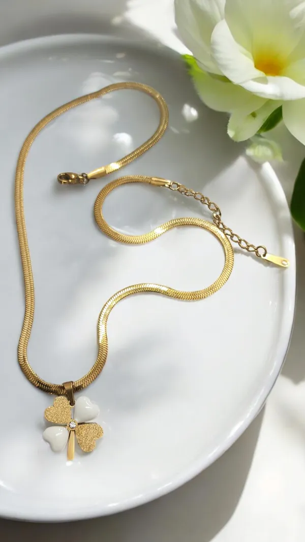 Jewelry_Gift_for_Your_Girlfriend_this_Valentine's_Day"_3_Pieces_in_combo_sets
