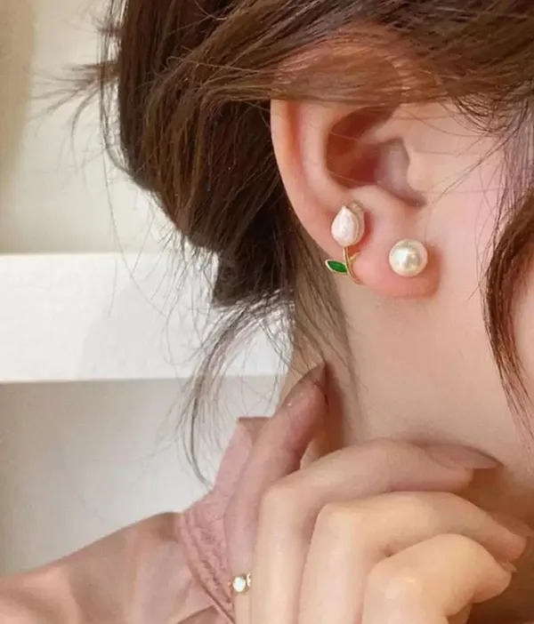 Pack_Of_2_Pink_Rose_&_Pearl_Gold-Plated_Earrings