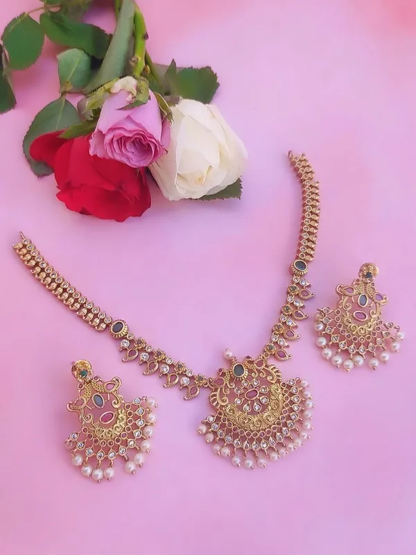 Latest_collection_of_traditional_Antique_Necklace_with_pretty_matching_chanbali_earrings_for_women_and_young_girl