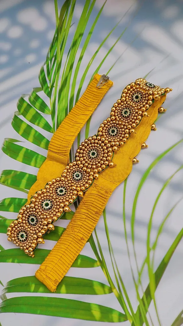 Wedding_Collection_-_Fashion_Cloth_Hip_Belt_for_Women_and_College_Girls_??amarband_??amar_Bandhani??Golden_Waist_Belt_(green,)