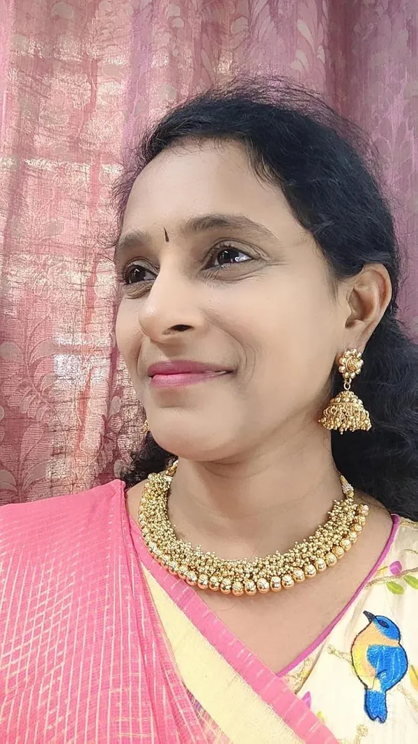 Gold_Antique_Beads_Necklace_With_Jhumka_Set__For_Women