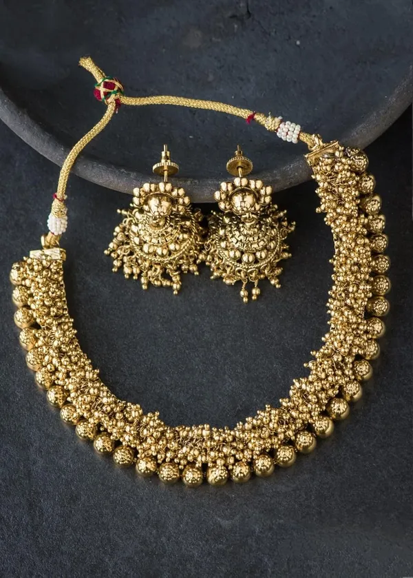Gold_Antique_Beads_Necklace_With_Jhumka_Set__For_Women