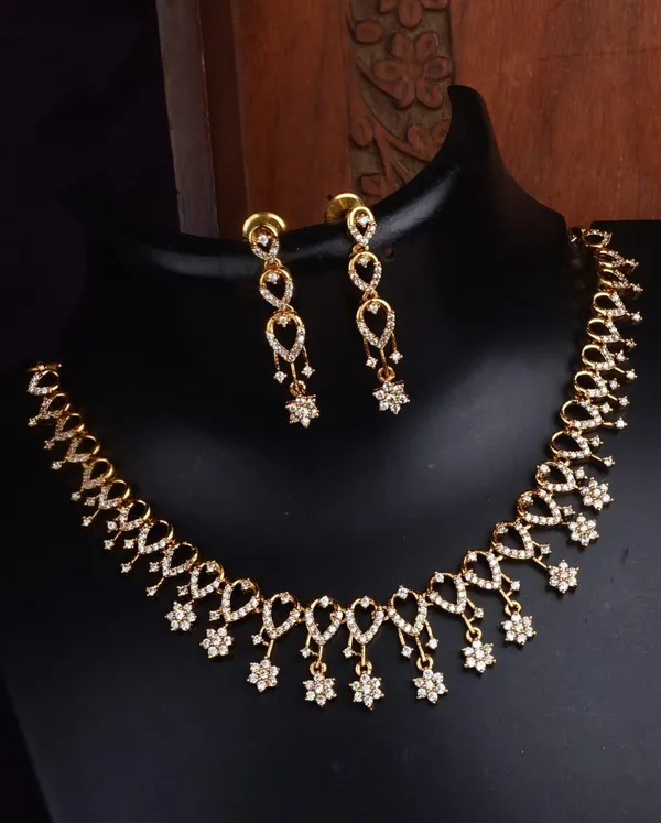 White_&_Gold_American_Diamond_Stone_Antique_Necklace_With_Earrings_Set_For_Women