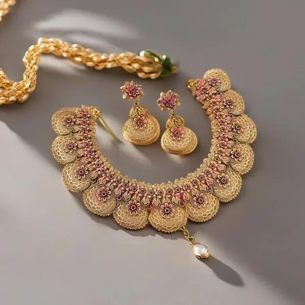 Multicolor_Traditional_Antique_Multi_Stone_Necklace_With_Earrings_For_Women