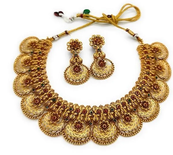 Gold_&_Red_Traditional_Antique_Red_Stone_Necklace_With_Earrings_For_Women