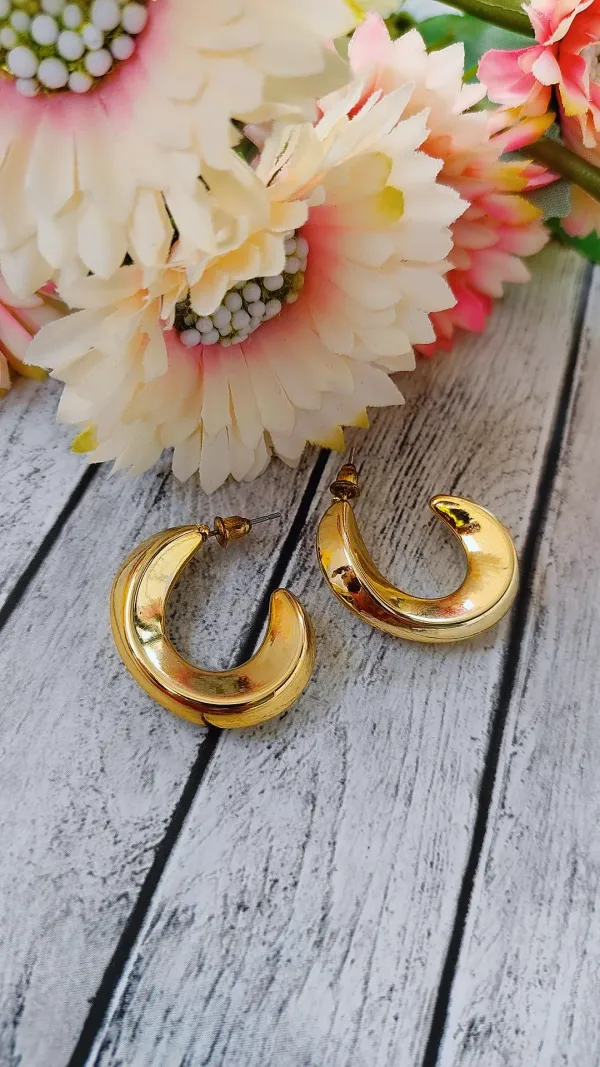 Moon_Charm_Earrings_For_Women