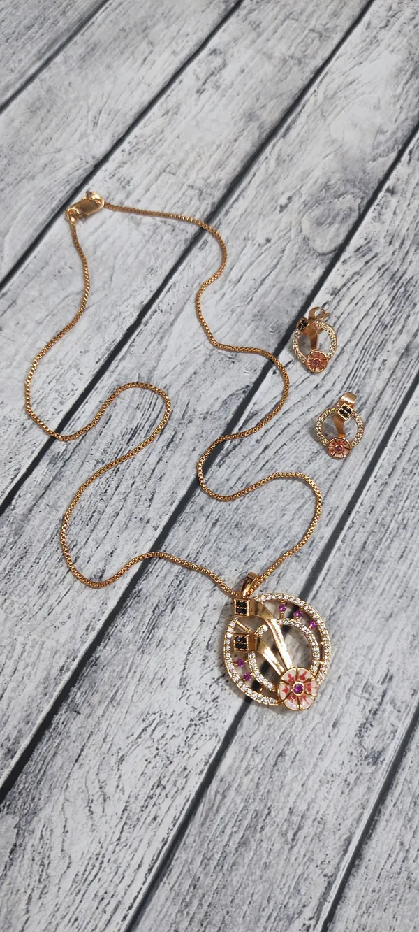 Round_Flower_Design_Chain