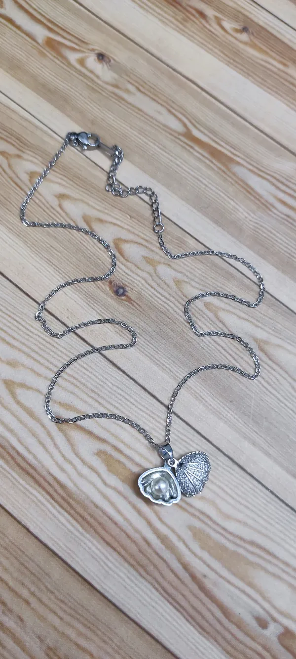 Silver_Chain_Necklace_For_Women