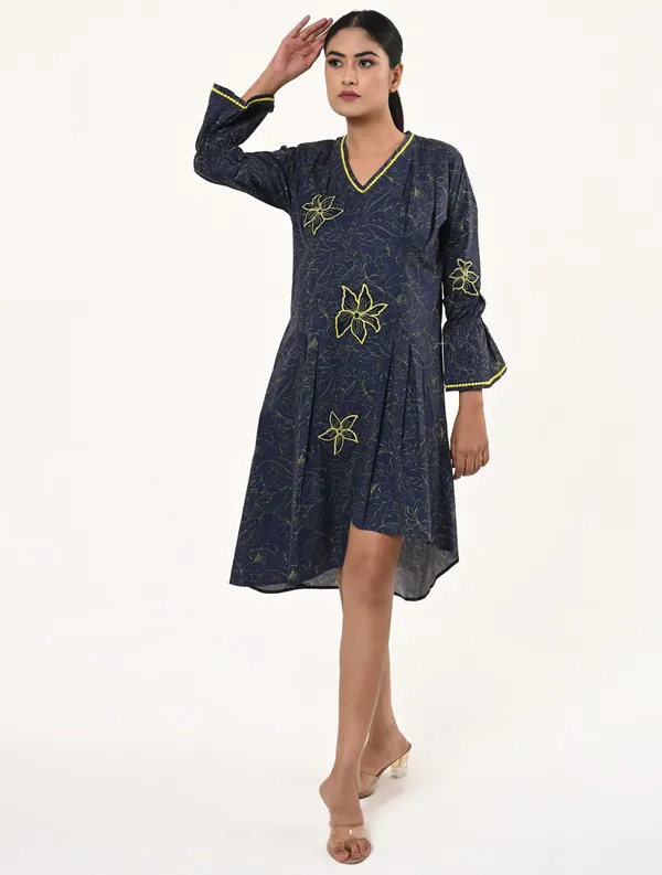 Blue_Cotton_V_Neck_3/4th_Sleeve_Dress_for_Women