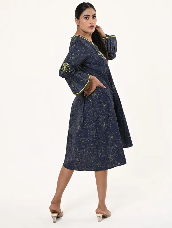 Blue_Cotton_V_Neck_3/4th_Sleeve_Dress_for_Women