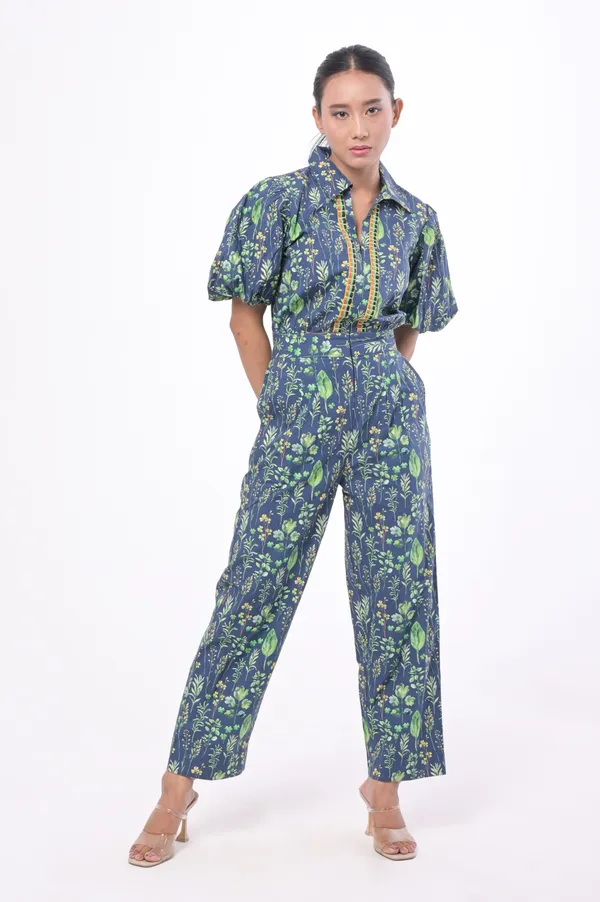 Green_Poplin_Cotton_Coller_Neck_Short_&_Puffed_Jumpsuit_for_Women