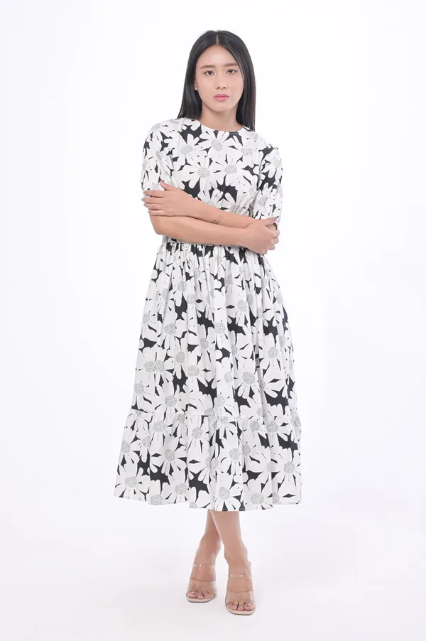 White_Poplin_Cotton_Coller_Neck_Half_Sleeve_Dress_for_Women