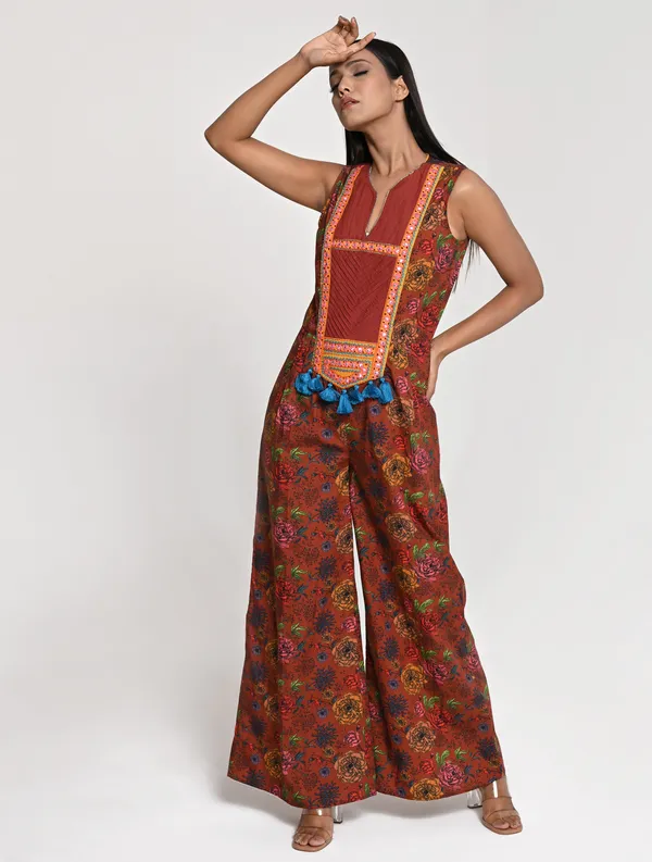 Brown_Cotton_V_Neck_Sleeveless_Jumpsuit_for_Women