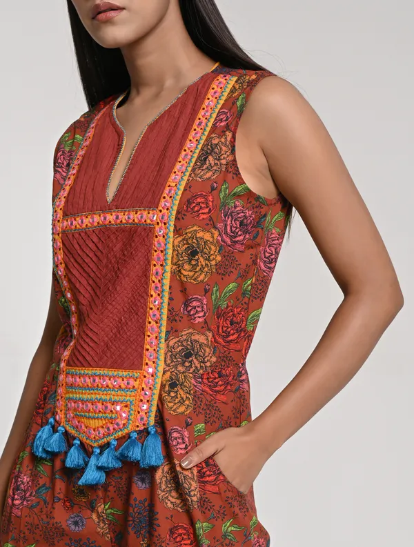 Brown_Cotton_V_Neck_Sleeveless_Jumpsuit_for_Women