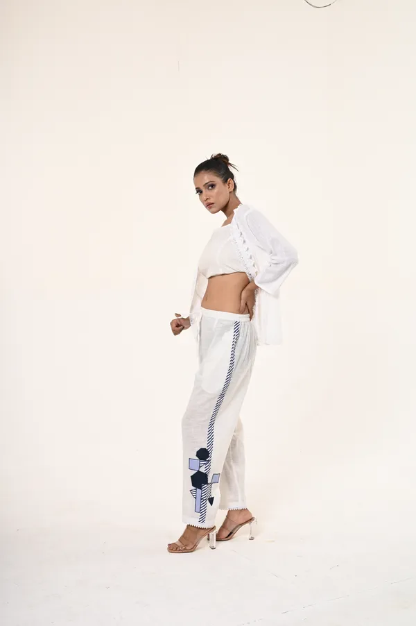 White_Cotton_3/4th_Sleeve_Shrug_for_Women