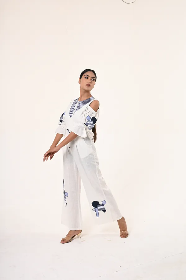 White_Cotton_Round_Neck_3/4th_Sleeve_Jumpsuit_for_Women