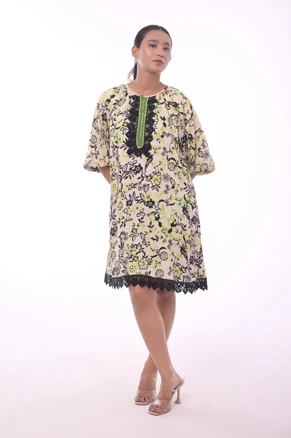 Multicolor_Modal_Satin_With_Lace_Gathered_Neck_Half_Sleeve_Dress_For_Women